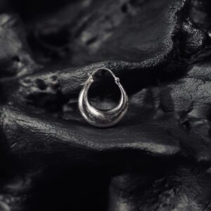 Chunky Polished Silver Hoop Earings