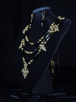 Black onyx set with tassels and zgardas — handmade jewelry by Frolov Jewels (view 2)