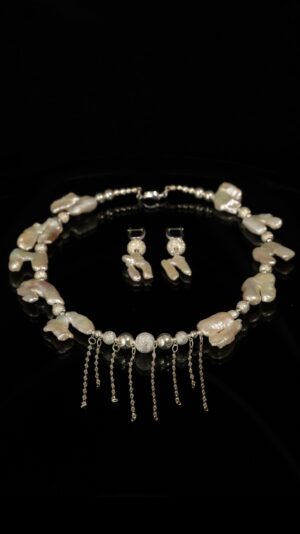 Necklace of U-shaped baroque pearls — handmade jewelry by Frolov Jewels