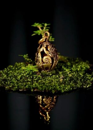 Gold-plated Kolokuli pysanka pendant — handmade jewelry by Frolov Jewels (view 5)