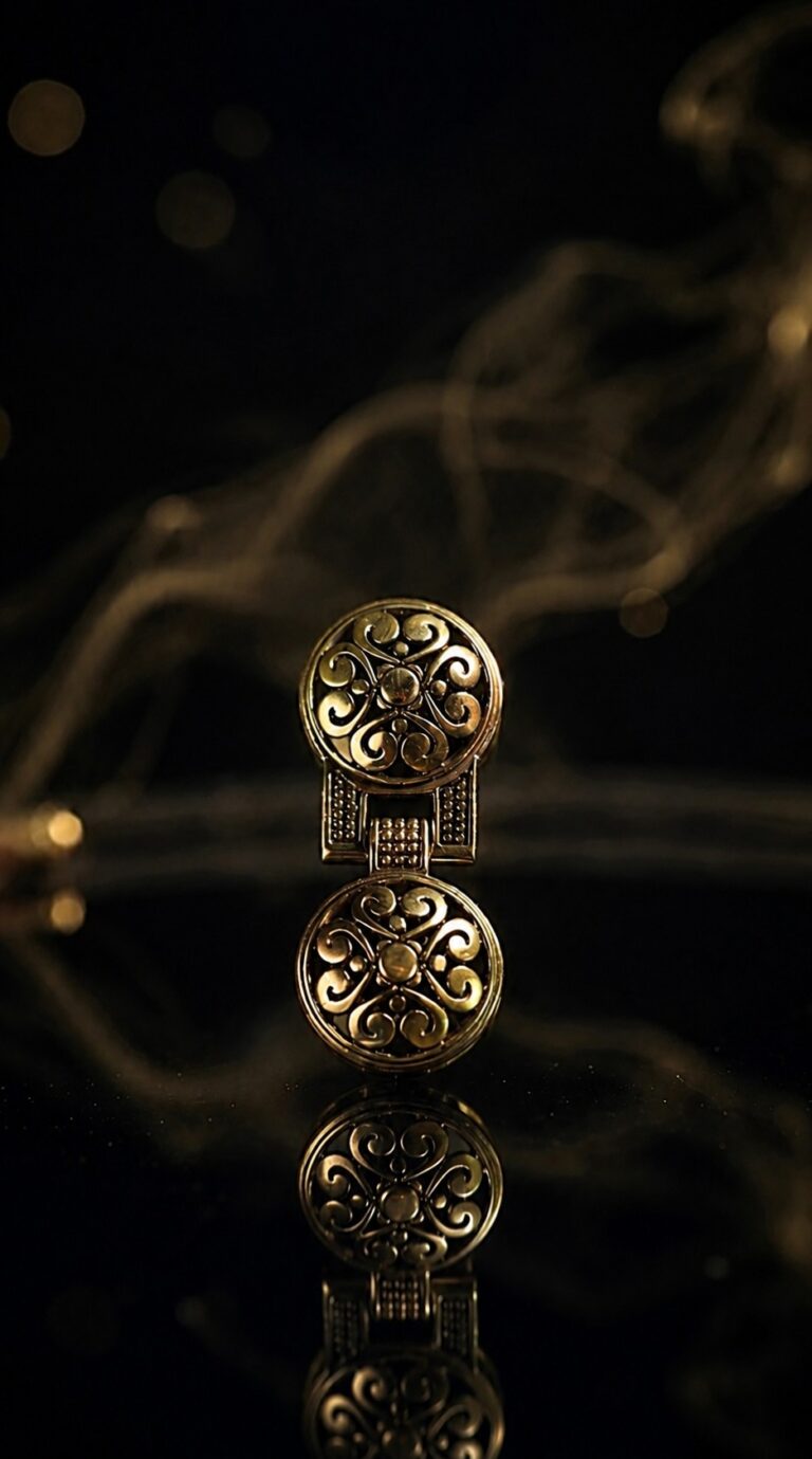 Kniazha Chepraha — small round clasp — handmade jewelry by Frolov Jewels