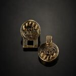 Kniazha Chepraha — small round clasp — handmade jewelry by Frolov Jewels (backside view)